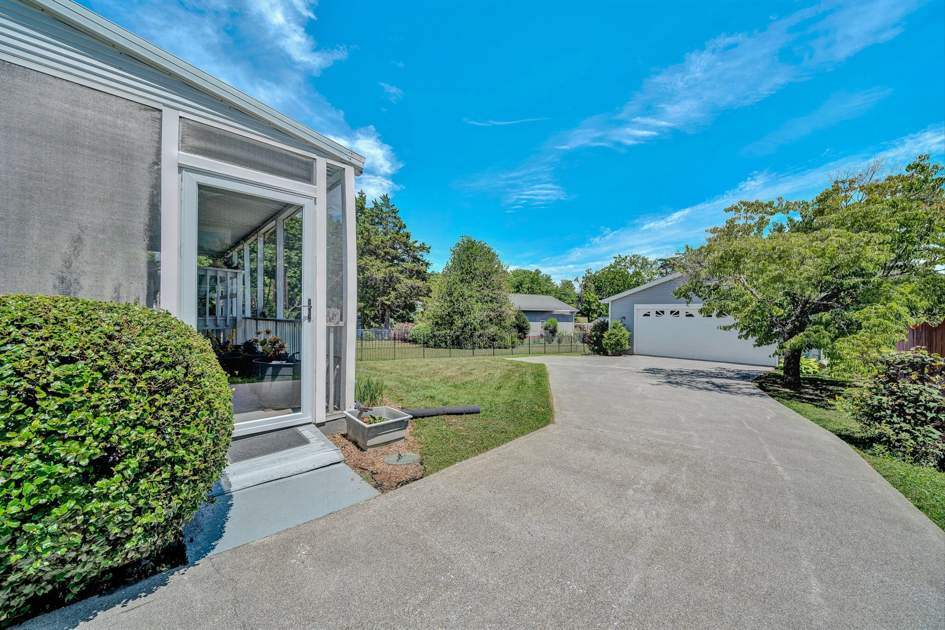 6437 Ridgeview DR - Photo 25
