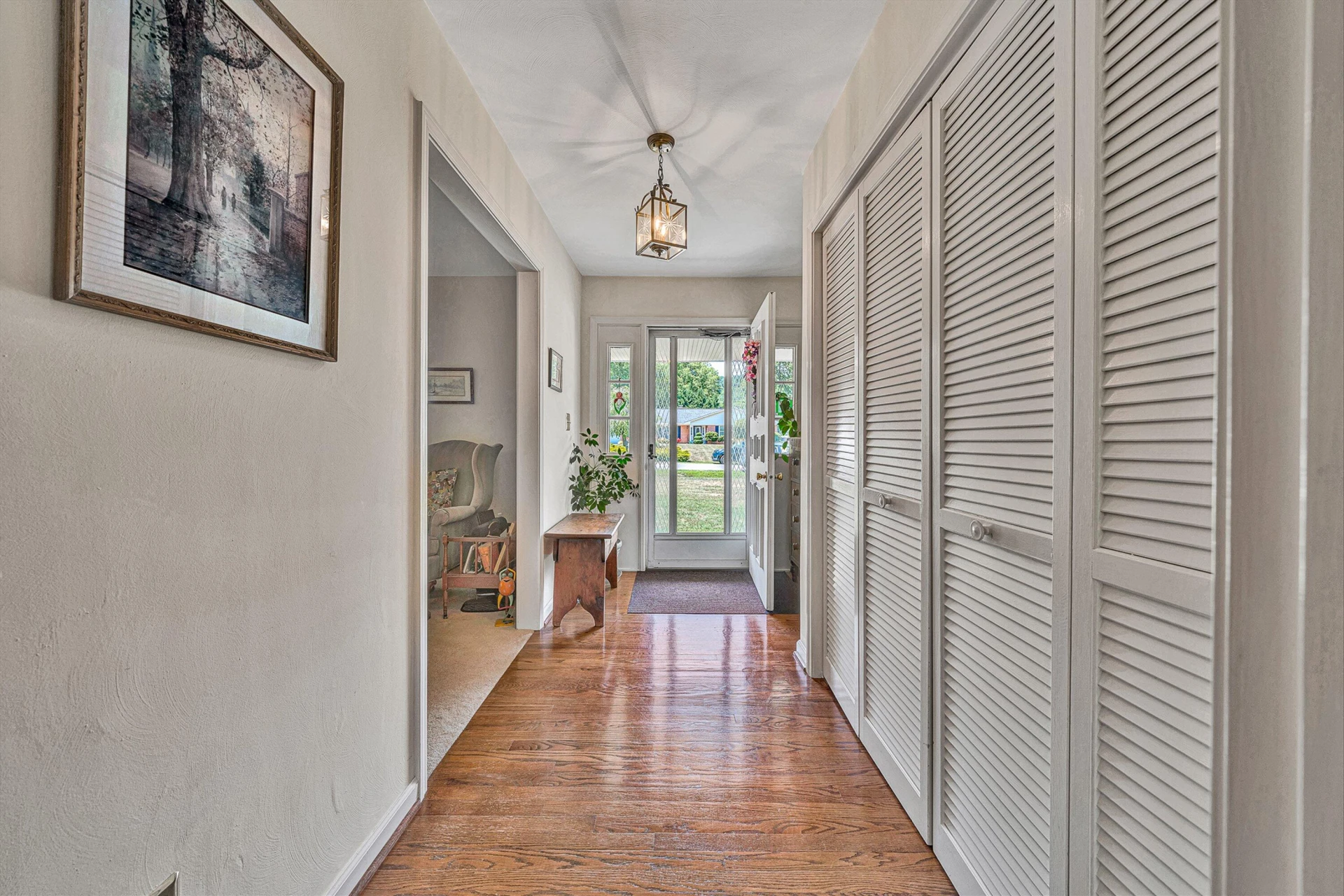 6437 Ridgeview DR - Photo 3