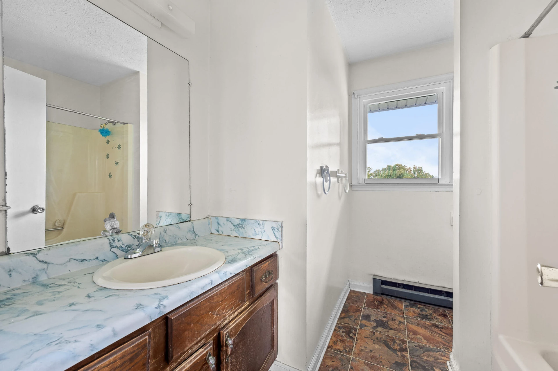 2145 McGhee ST - Photo 21