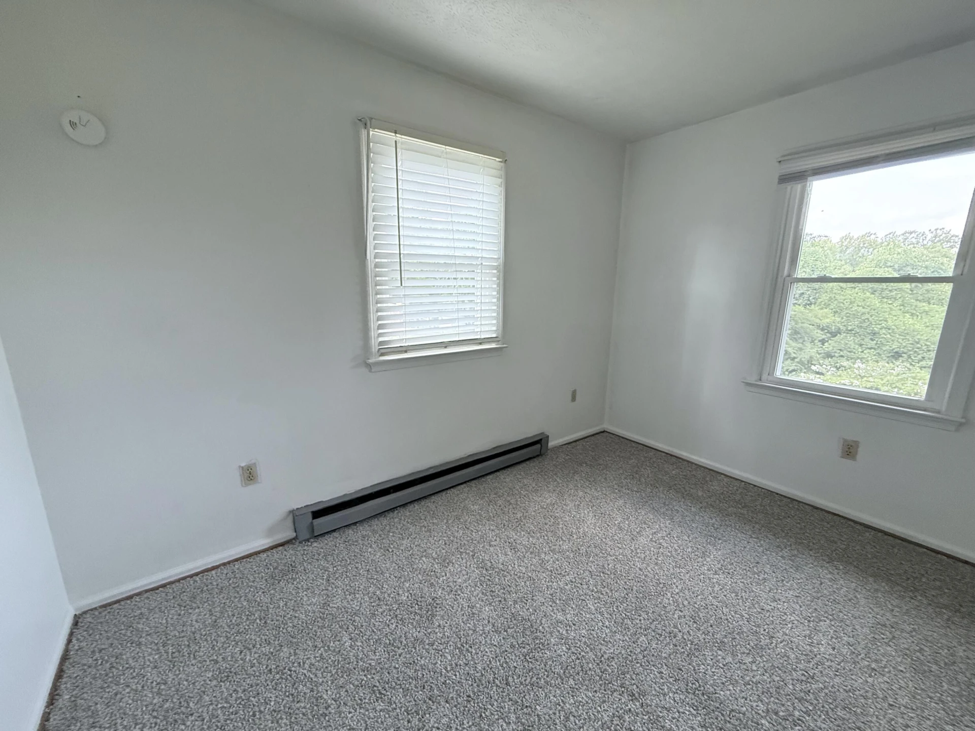 2145 McGhee ST - Photo 31