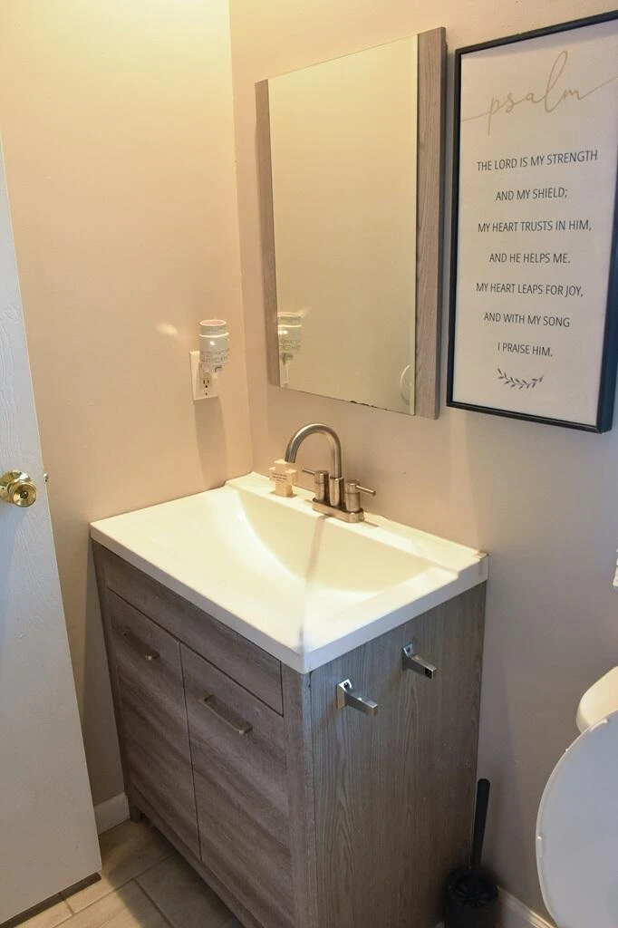 7725 Medical Center RD - Photo 25