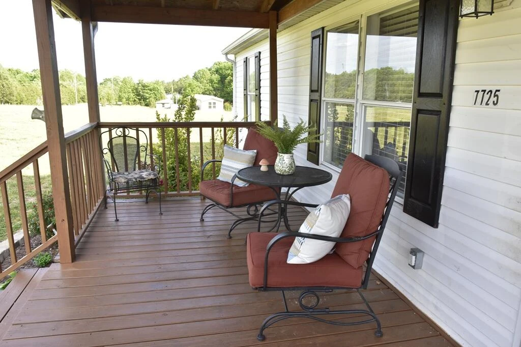 7725 Medical Center RD - Photo 4