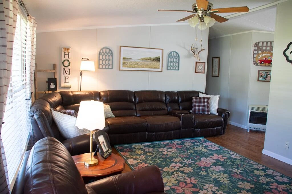 7725 Medical Center RD - Photo 6