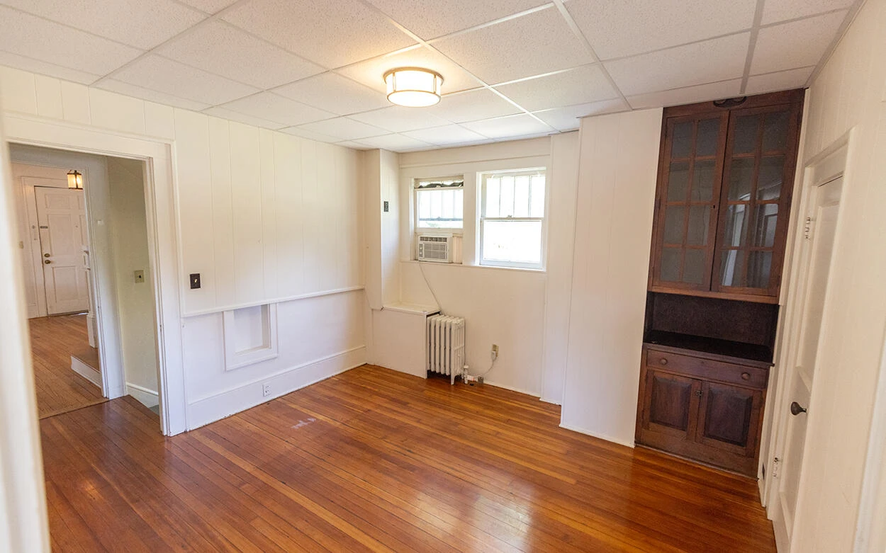 502 N Market ST - Photo 10