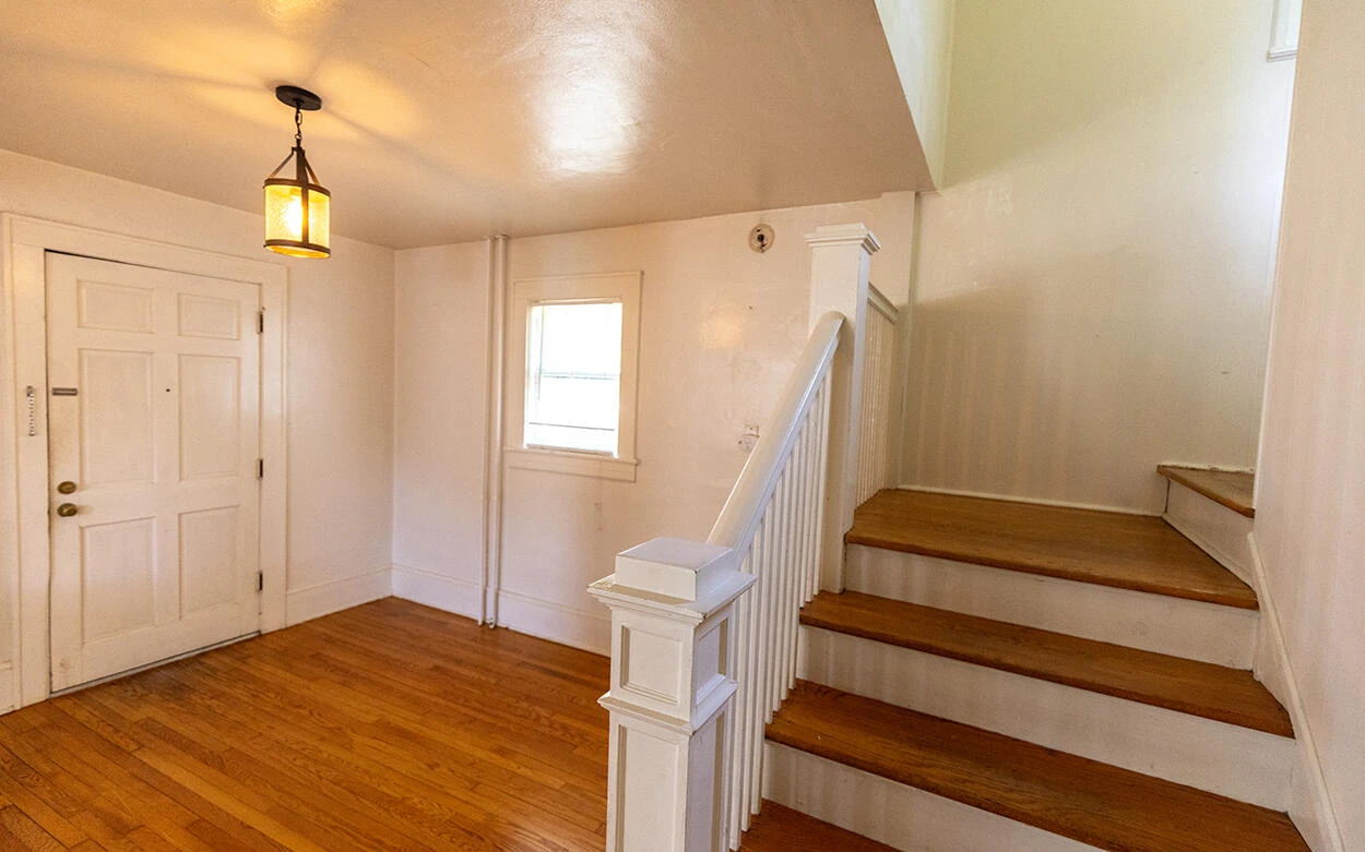 502 N Market ST - Photo 12