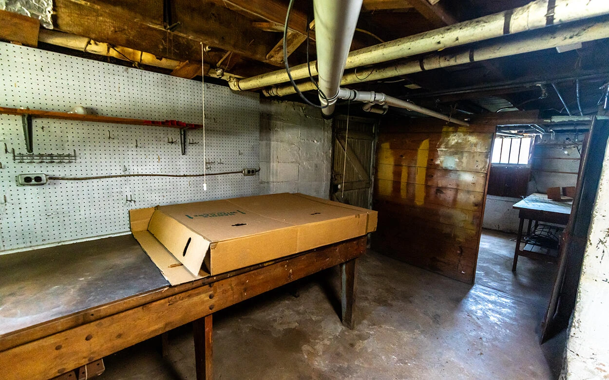 502 N Market ST - Photo 26