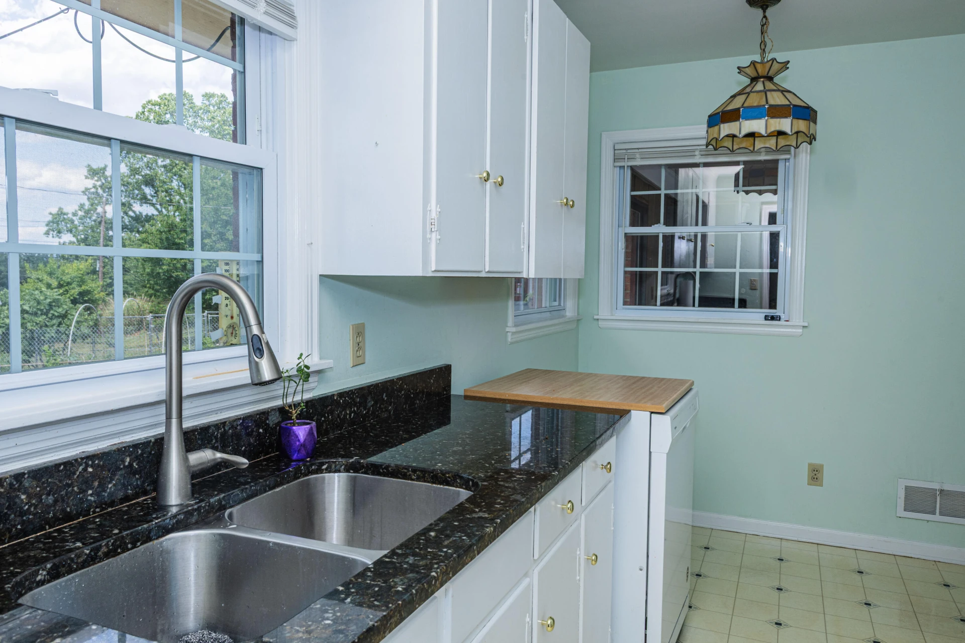5563 Green Meadow RD - Photo 10
