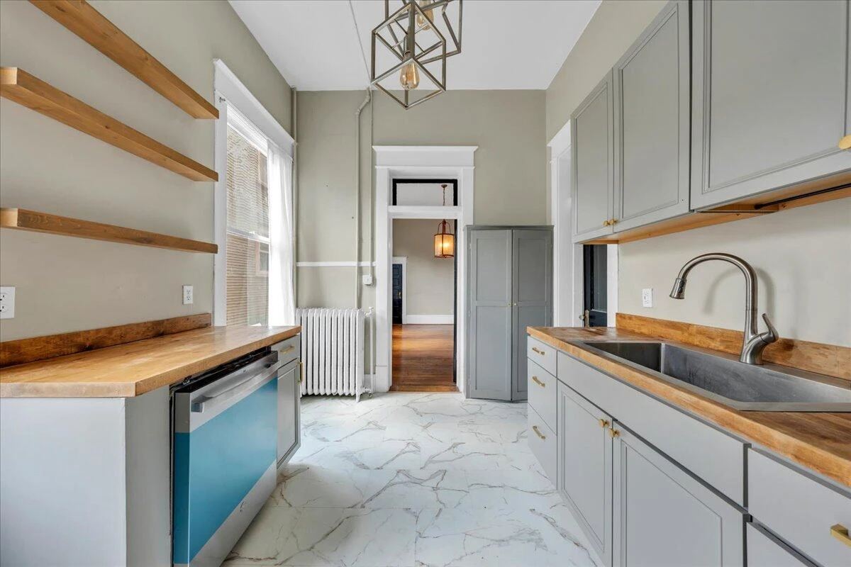 376 Allison AVE SW - Photo 14