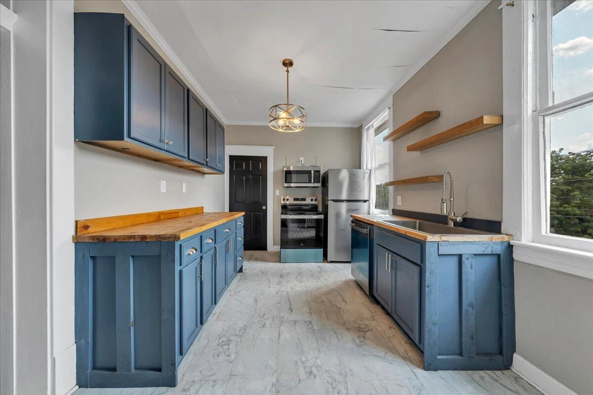 376 Allison AVE SW - Photo 32