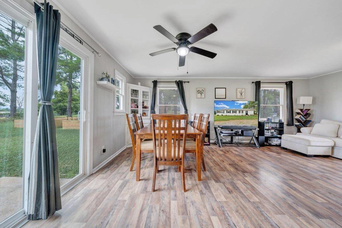 4228 Franklin ST - Photo 13