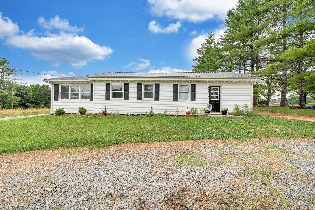 4228 Franklin ST - Photo 2