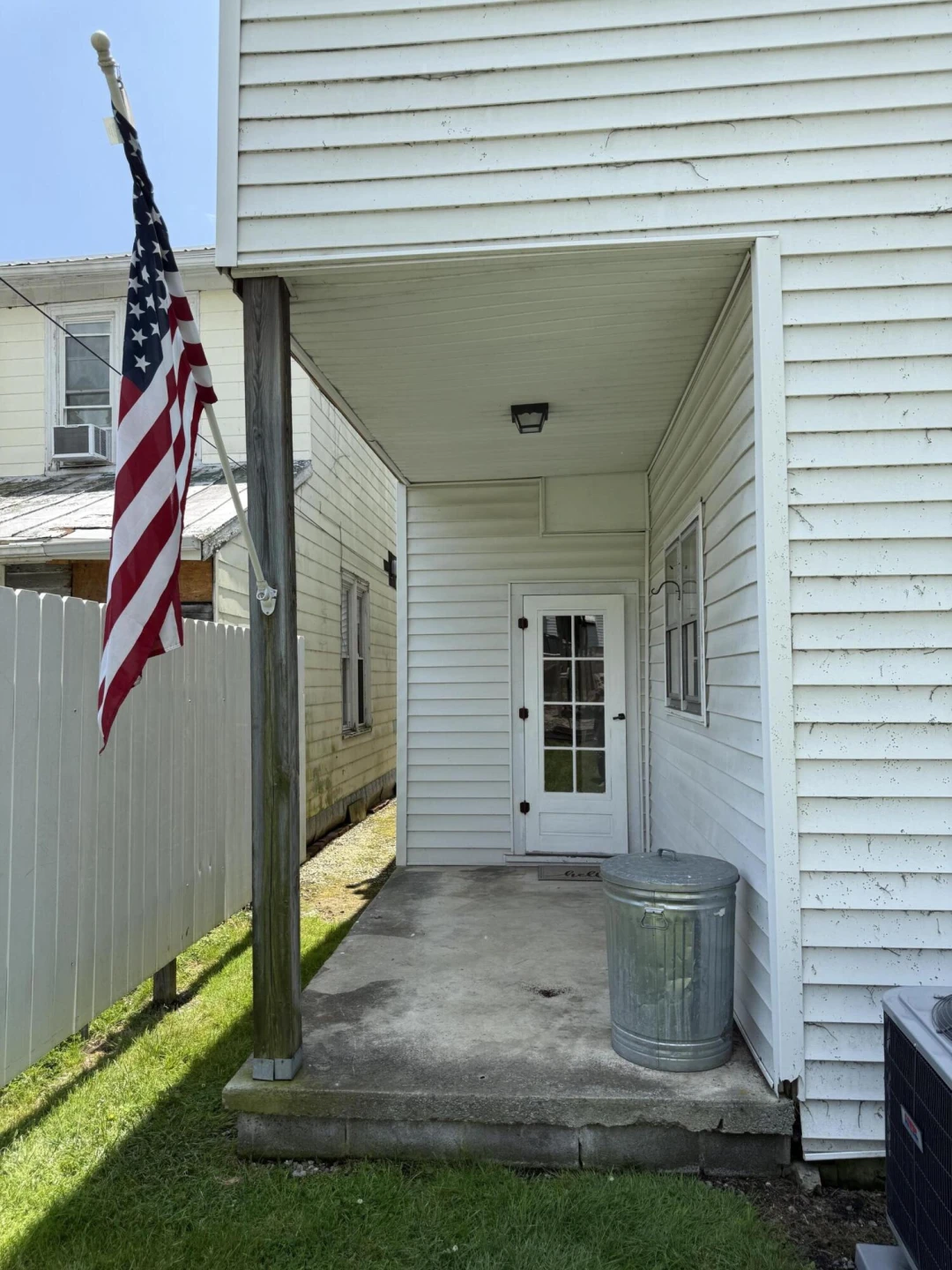 704 Church ST - Photo 7