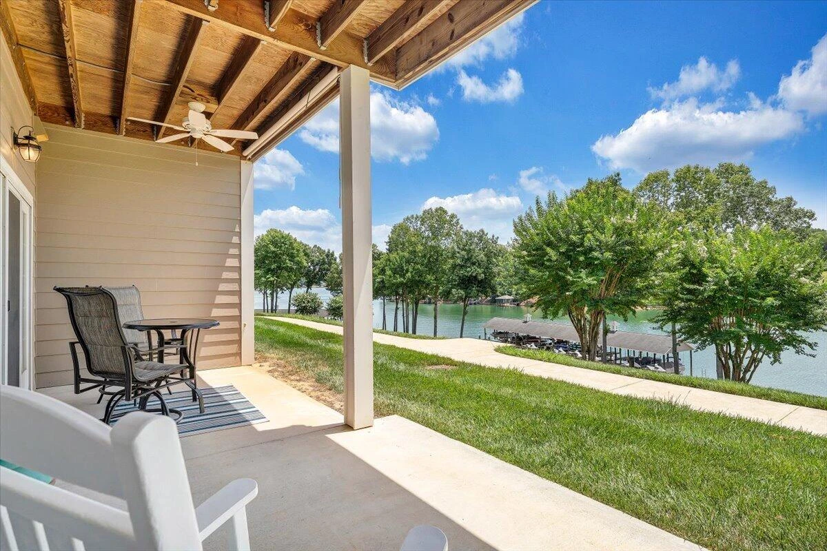 335 S Pointe Shore DR #APT 303 - Photo 25