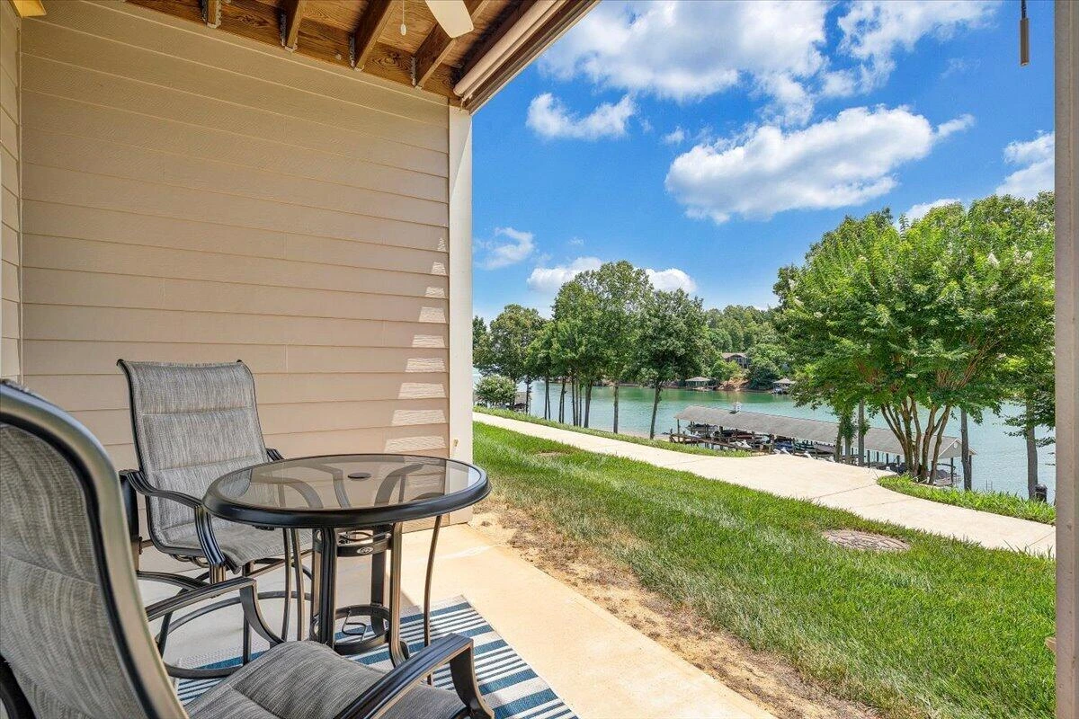 335 S Pointe Shore DR #APT 303 - Photo 26