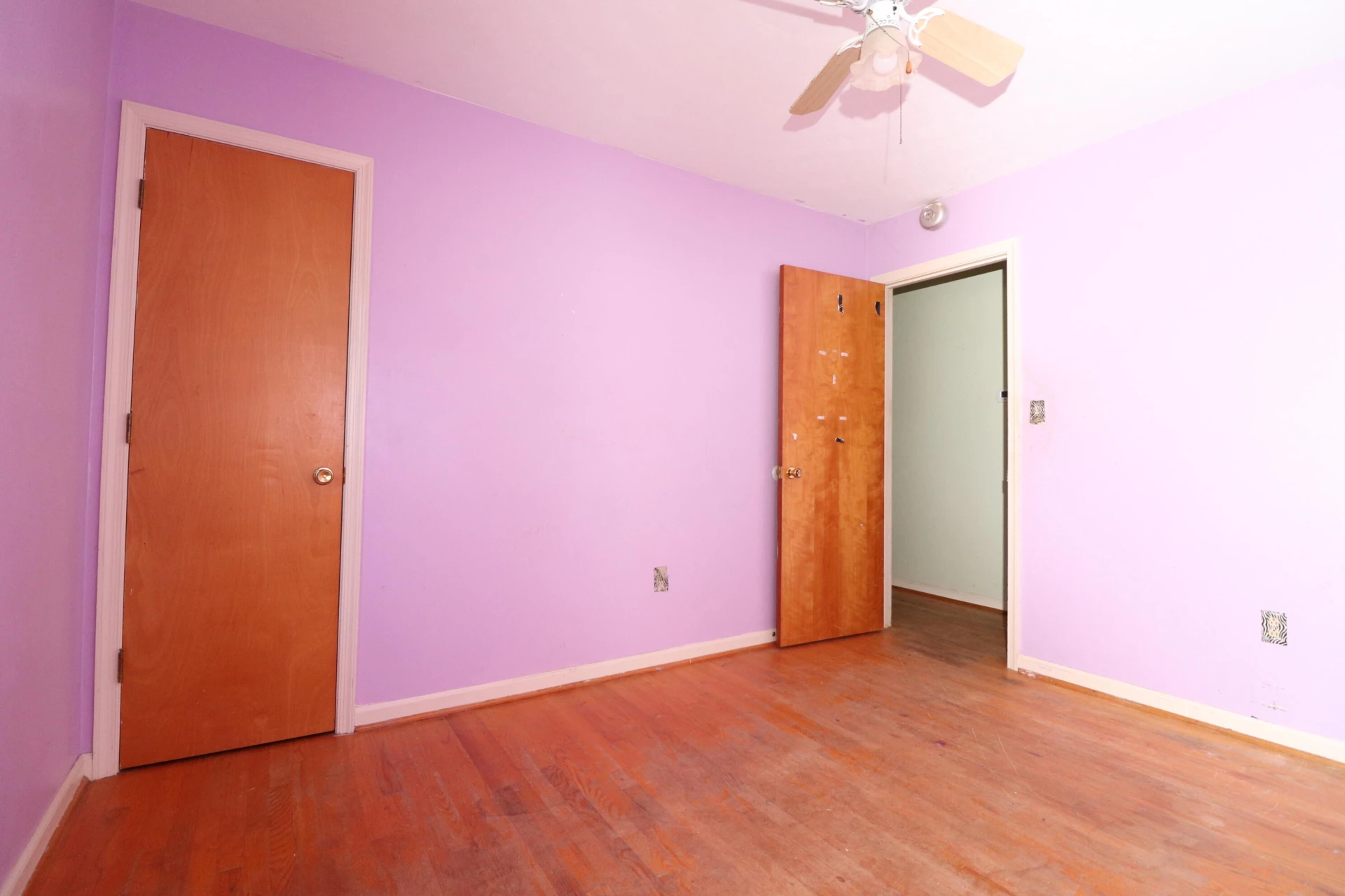 1031 Broadhill DR - Photo 8