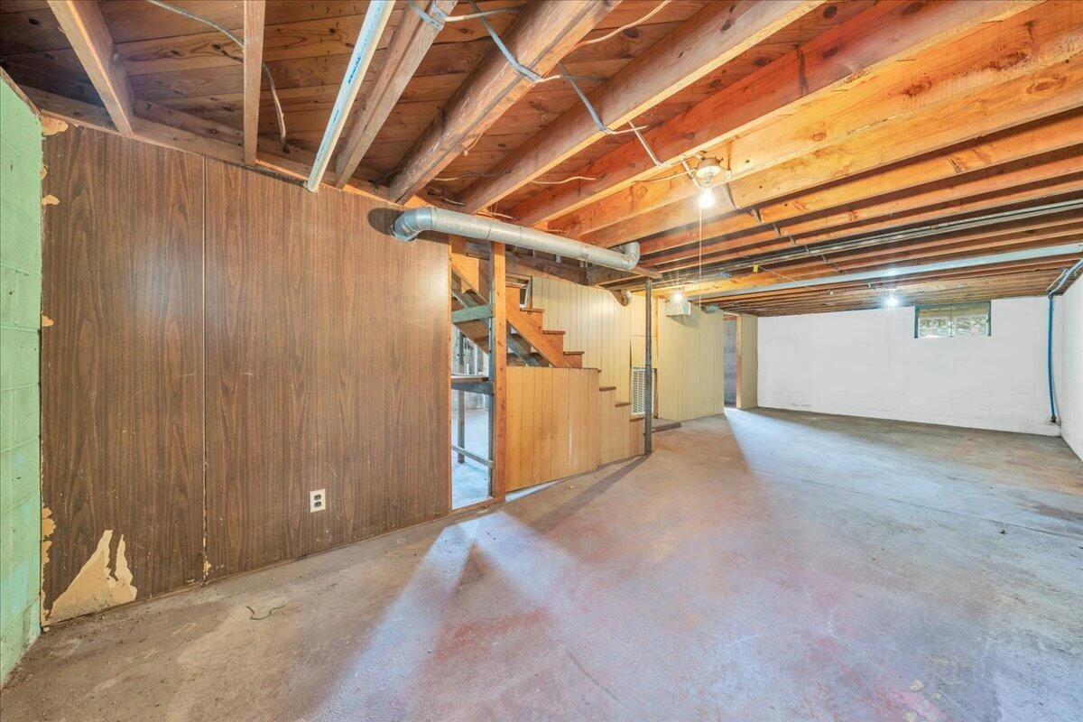 201 Long AVE - Photo 20
