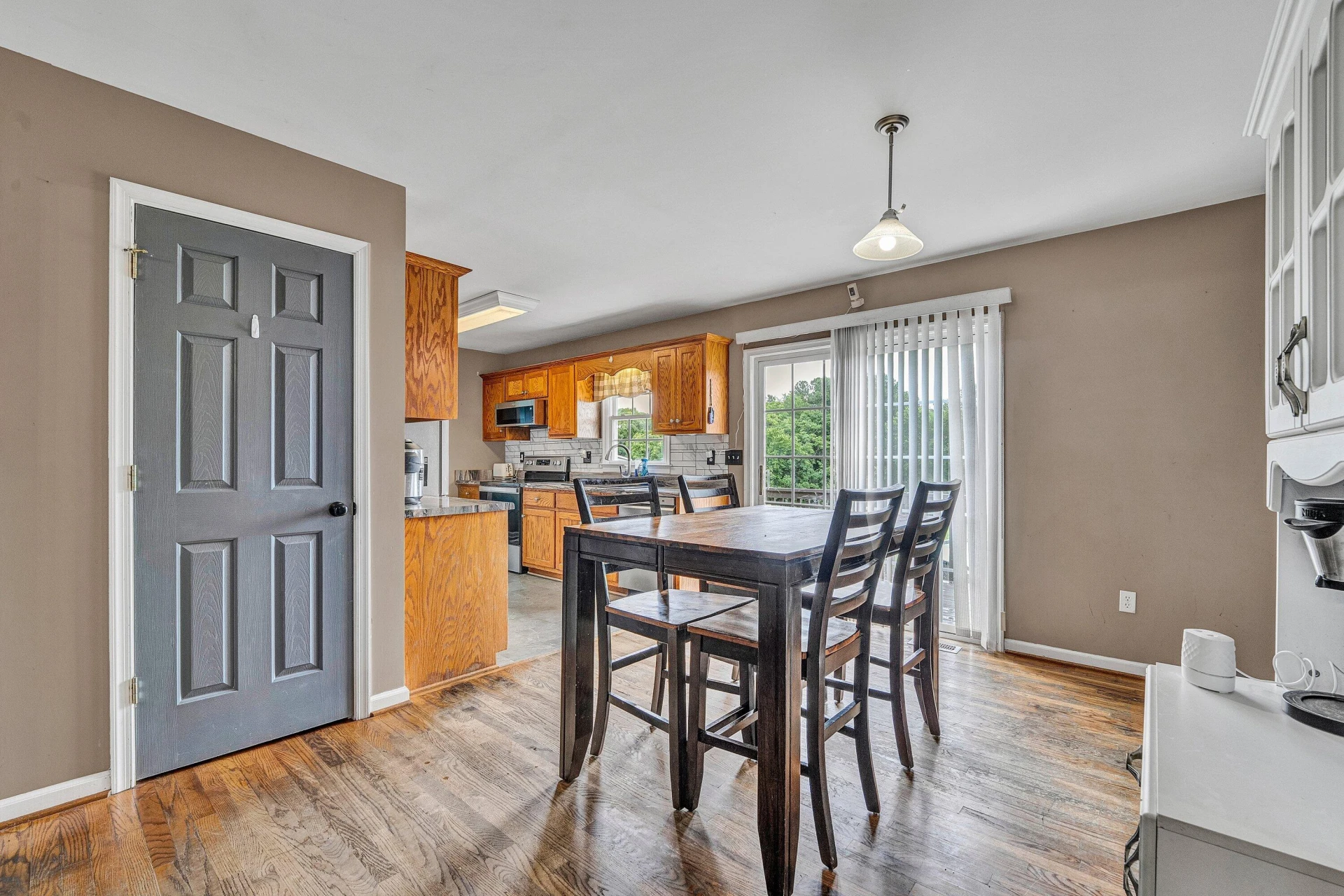 75 Estate DR - Photo 6
