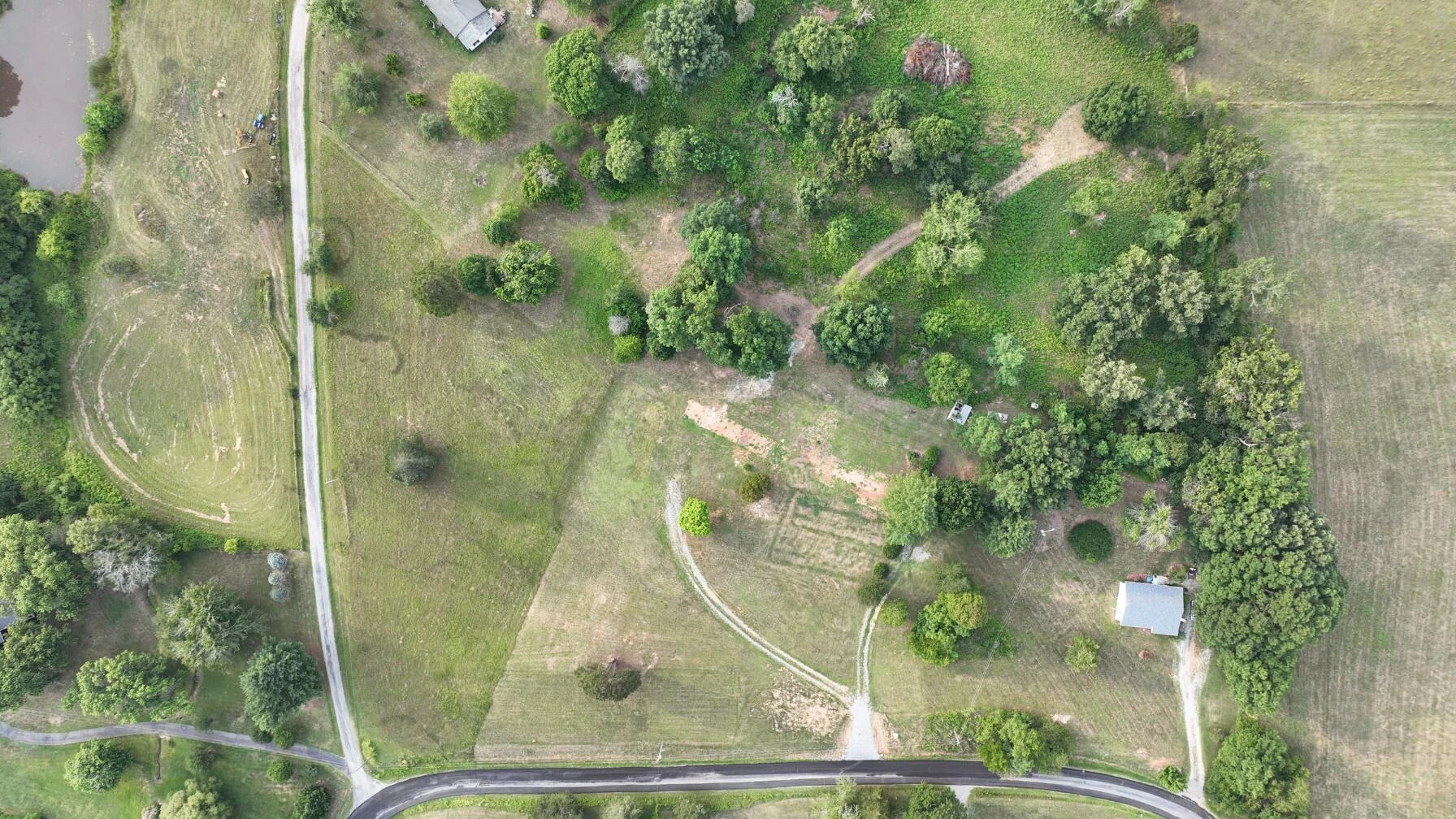 2225 IRVING RD - Photo 6
