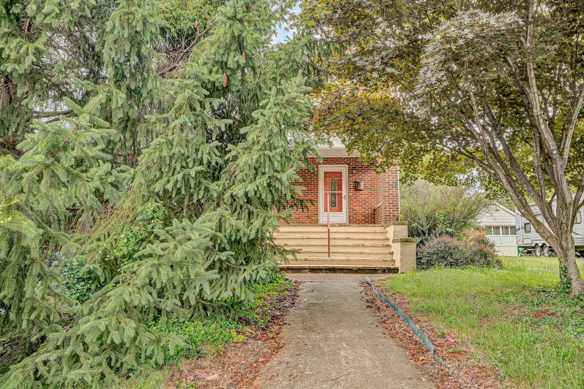 2704 Floraland DR NW - Photo 19