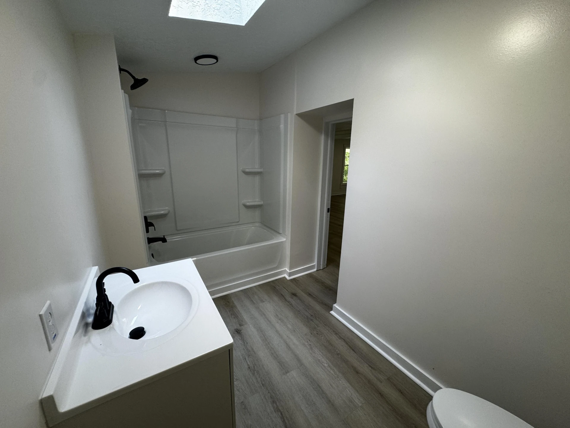 4420 Seneca Hollow RD - Photo 4
