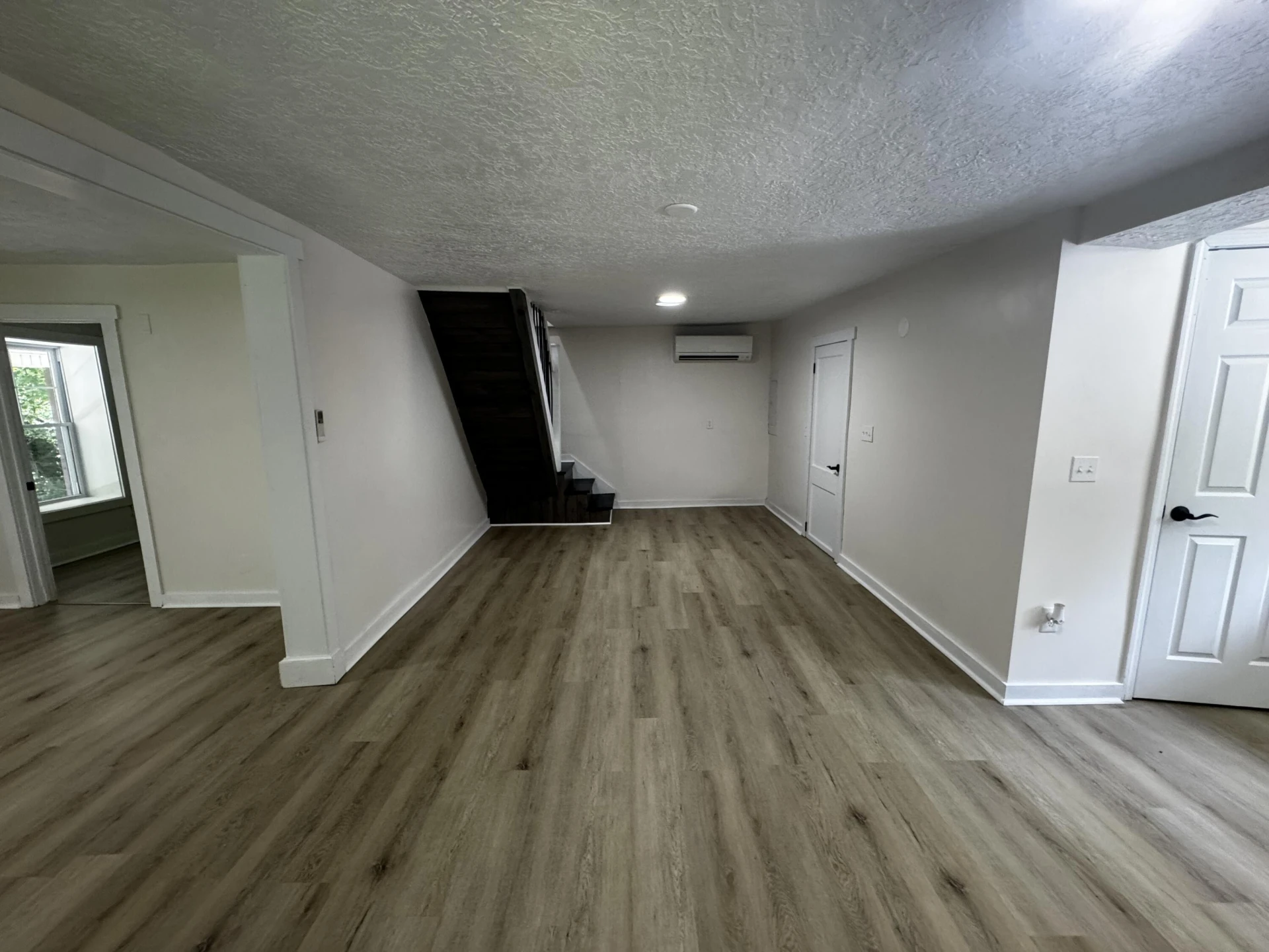4420 Seneca Hollow RD - Photo 8