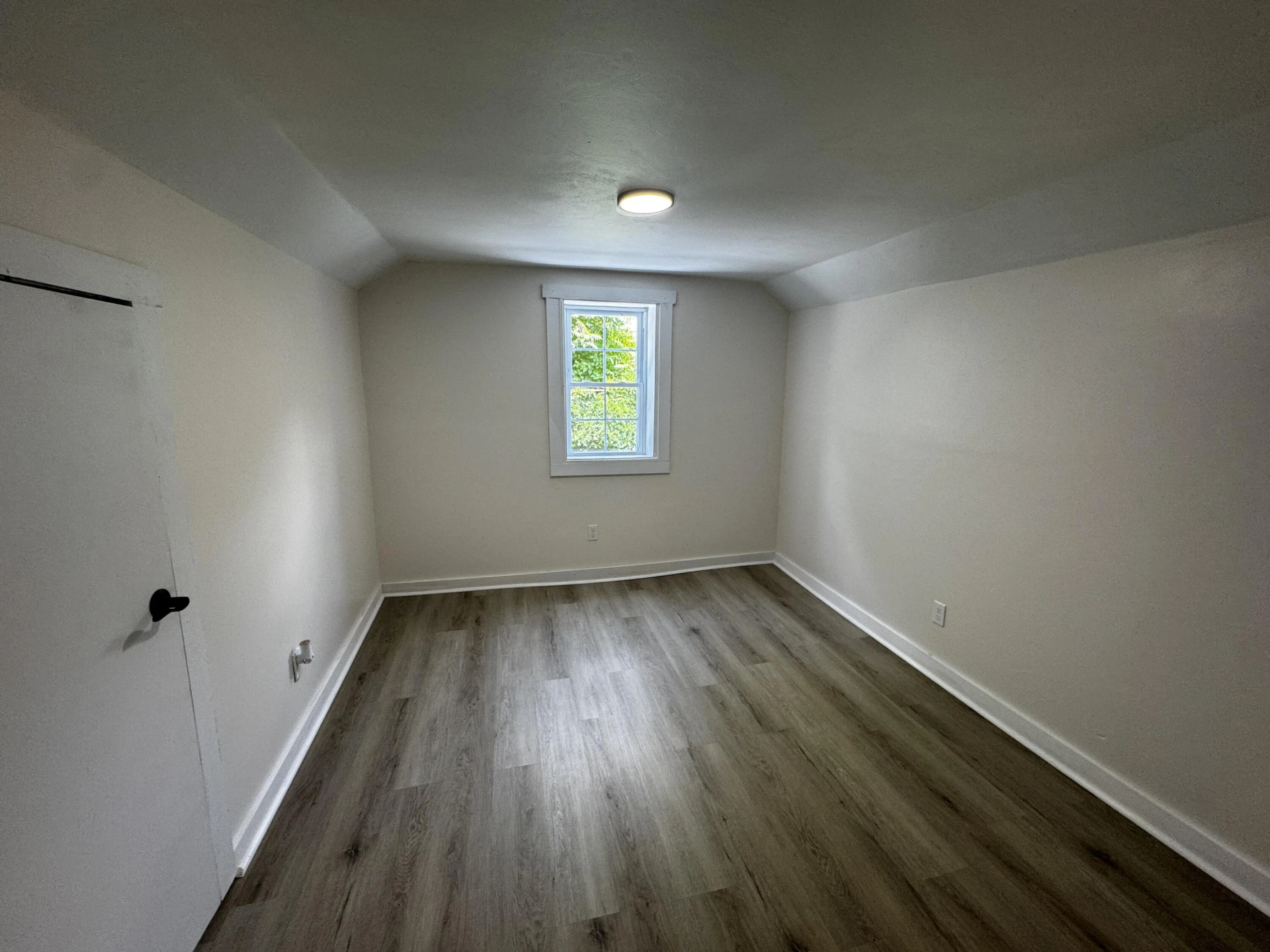 4420 Seneca Hollow RD - Photo 9