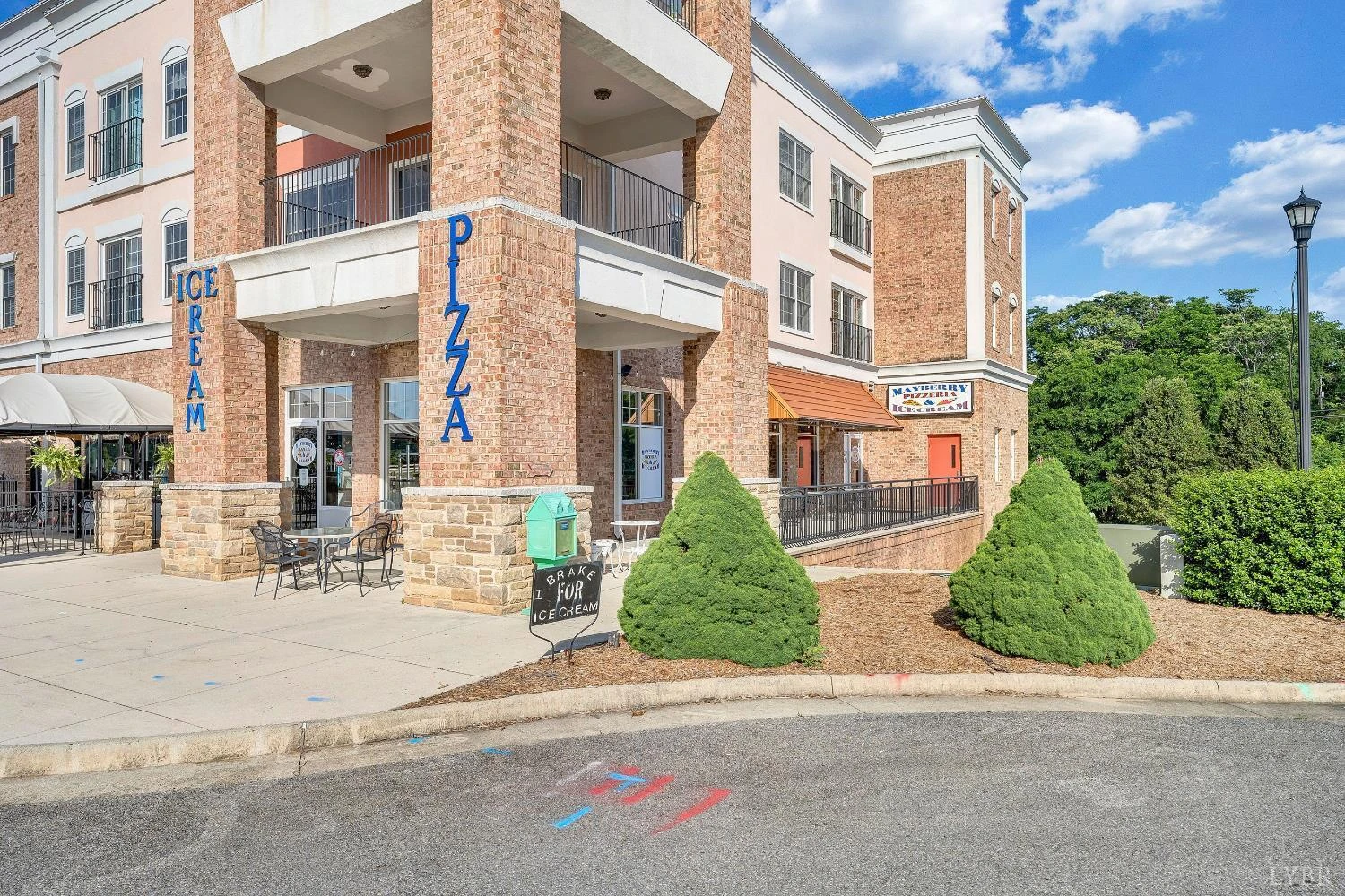 1100 Celebration AVE #201-204