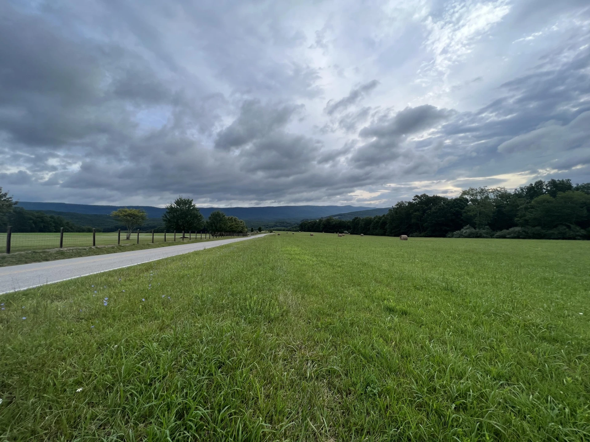 0 Johns Creek Mountain RD - Photo 22