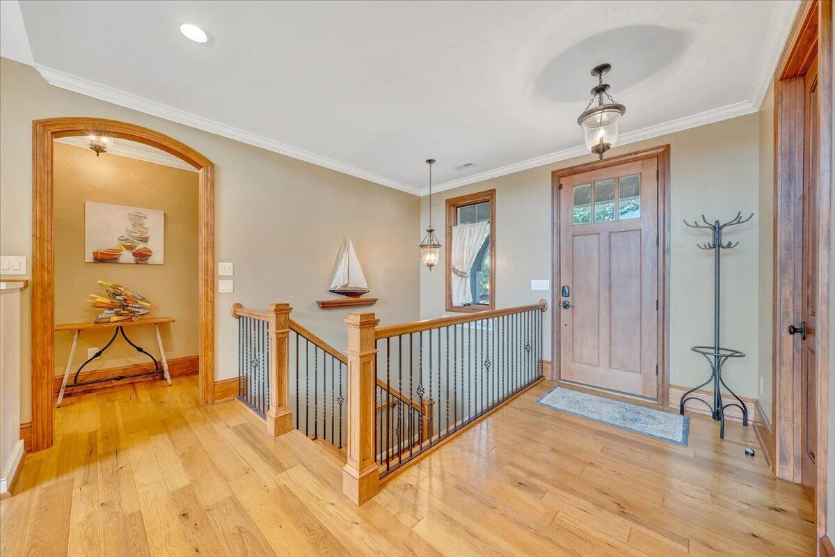308 Pine DR - Photo 14