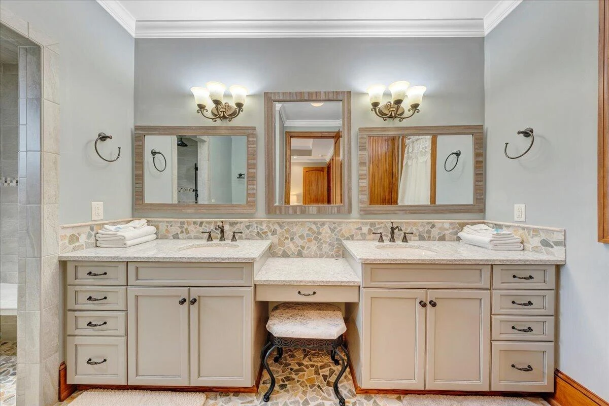 308 Pine DR - Photo 35