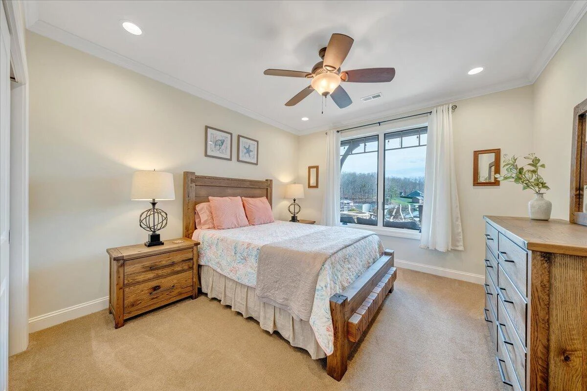 308 Pine DR - Photo 46