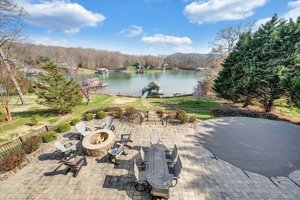 308 Pine DR - Photo 57
