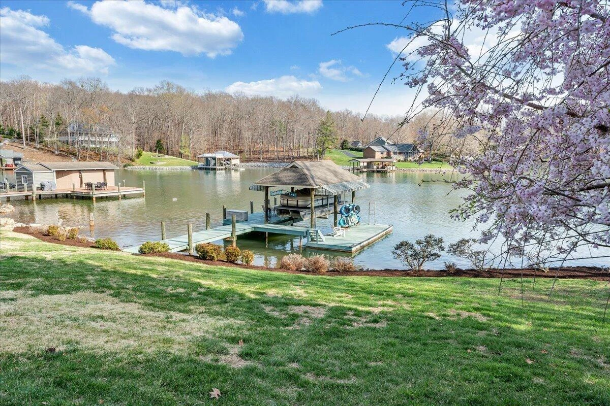 308 Pine DR - Photo 69