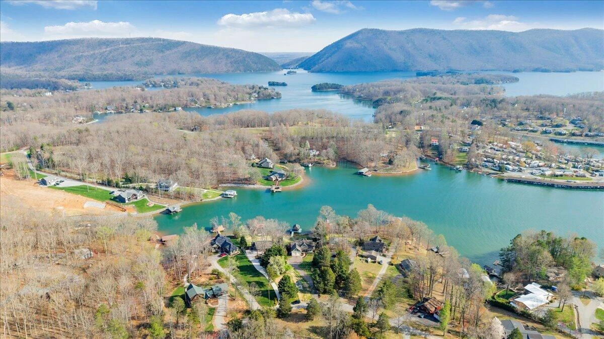 308 Pine DR - Photo 75