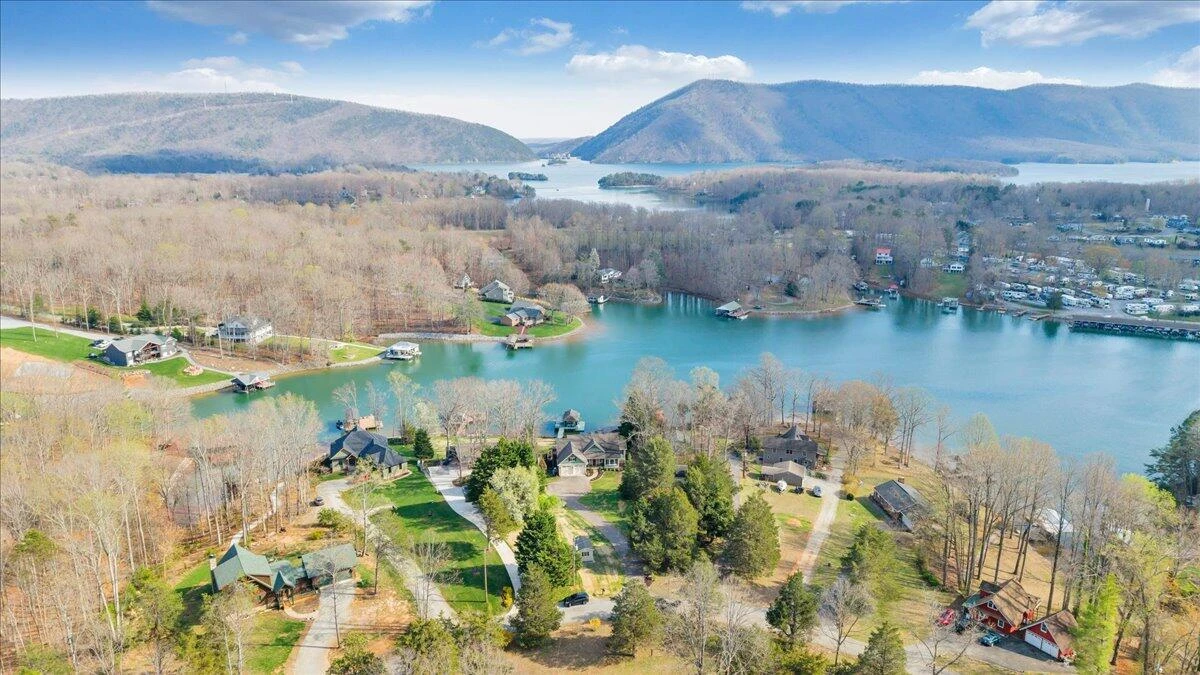 308 Pine DR - Photo 81