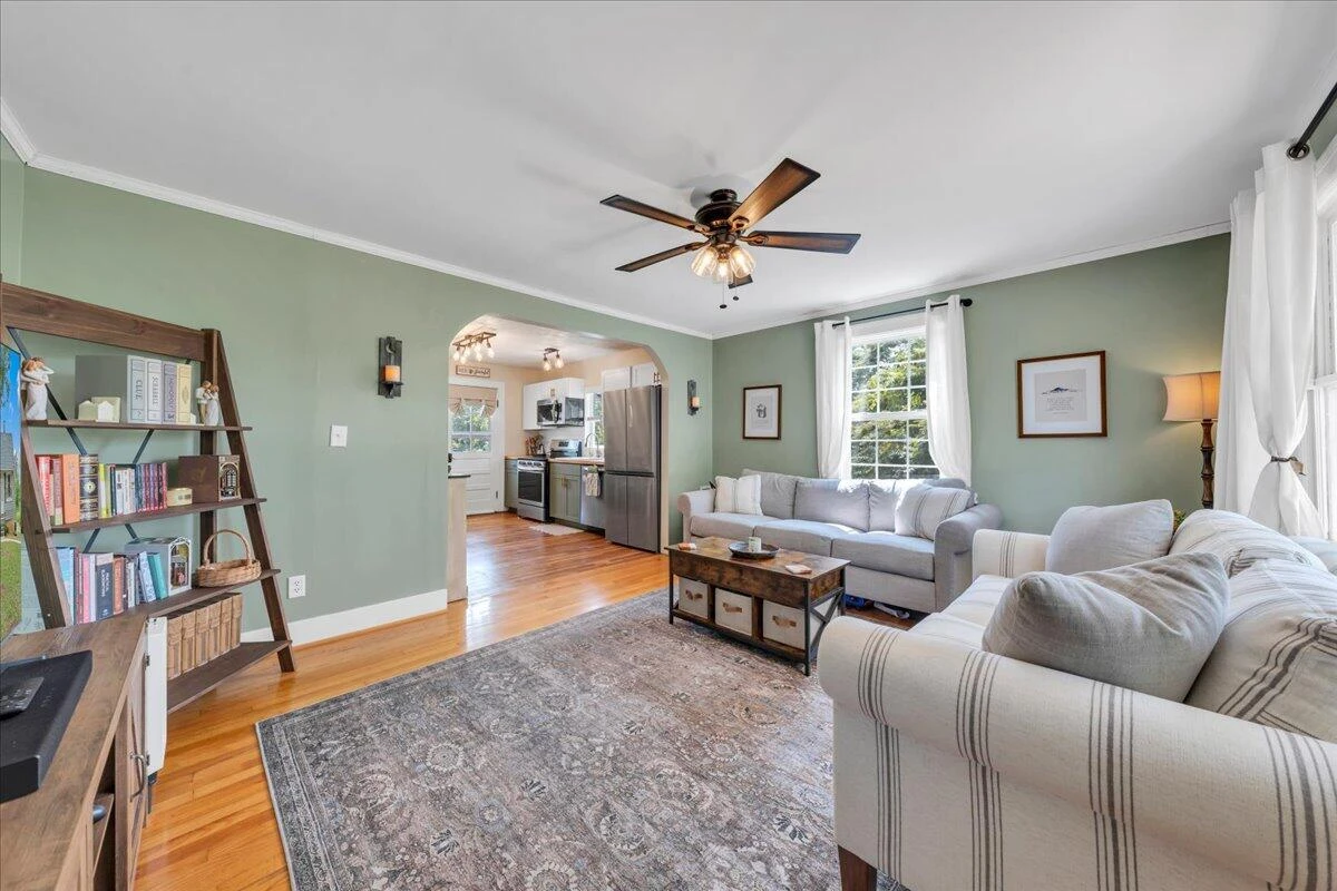 2509 Callaway RD - Photo 3