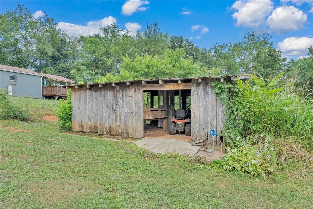 2509 Callaway RD - Photo 33