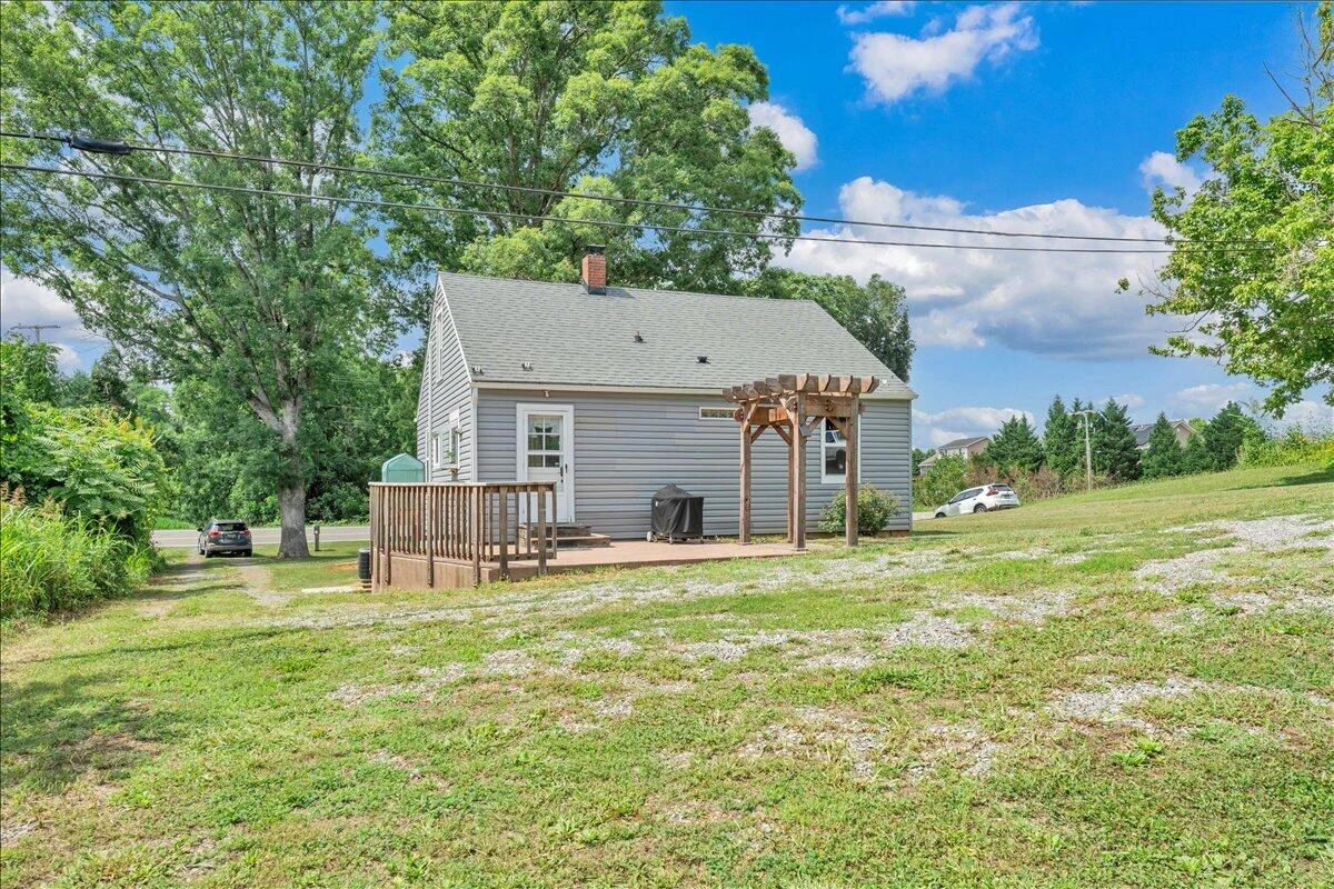 2509 Callaway RD - Photo 36