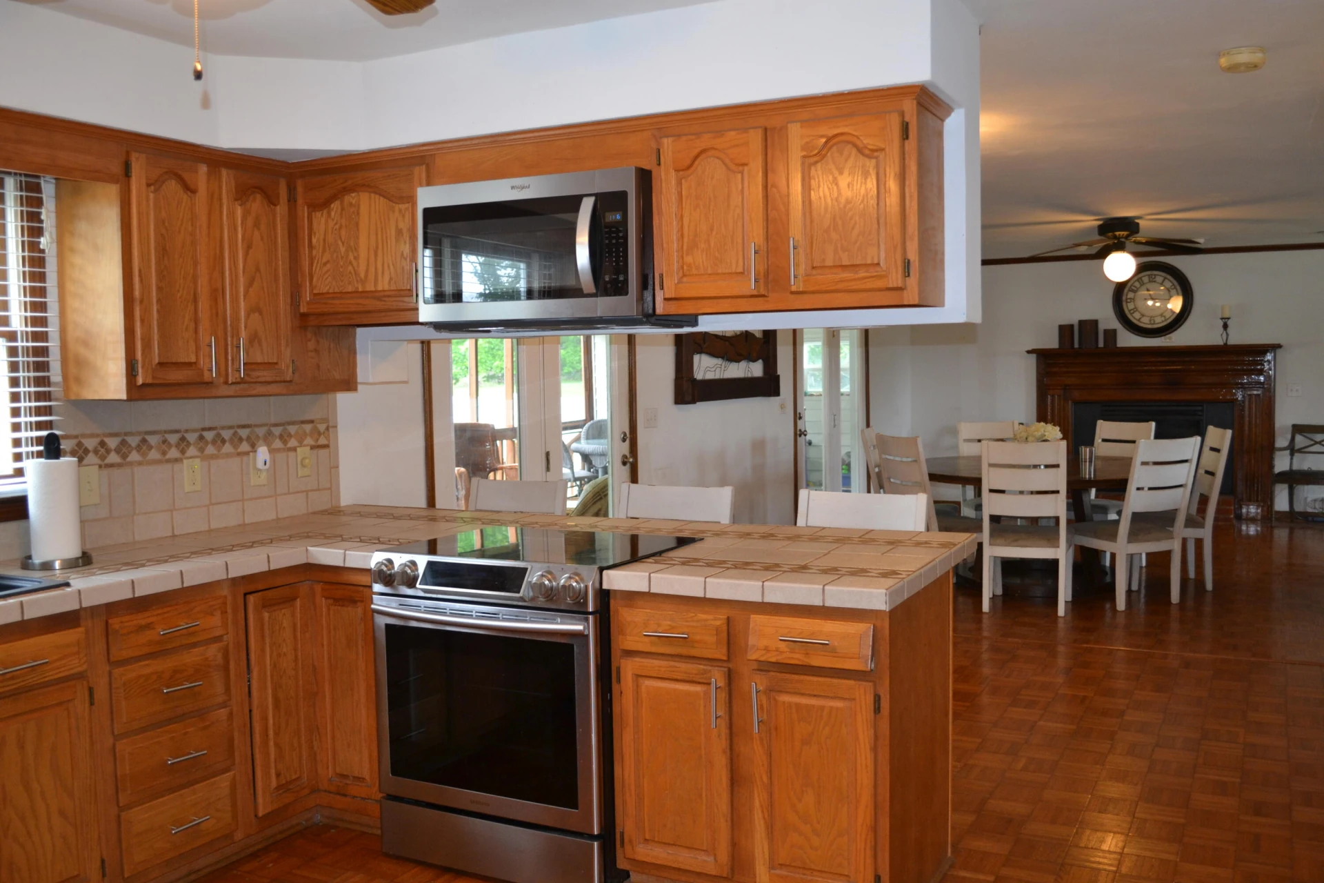 499 Olney RD - Photo 3