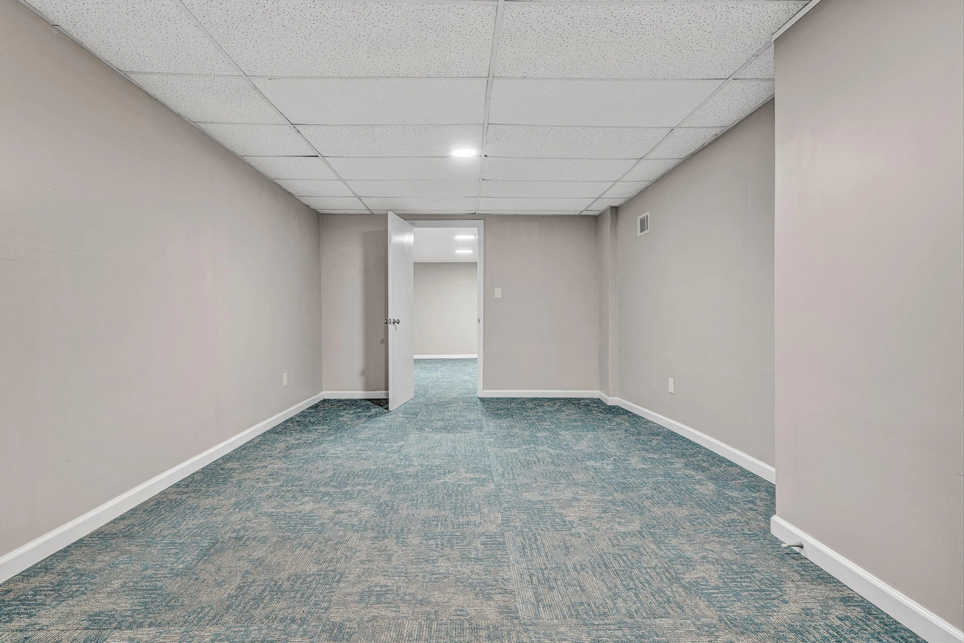 1609 Dunbar ST NW - Photo 17