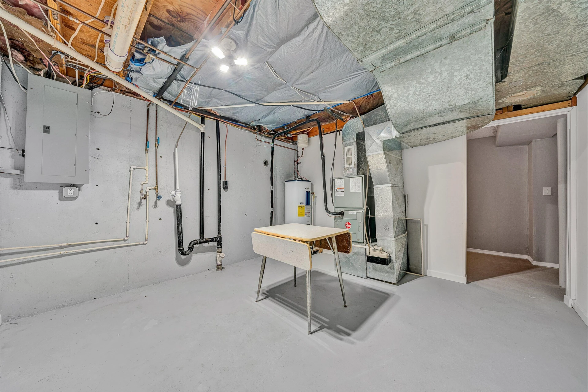1609 Dunbar ST NW - Photo 22