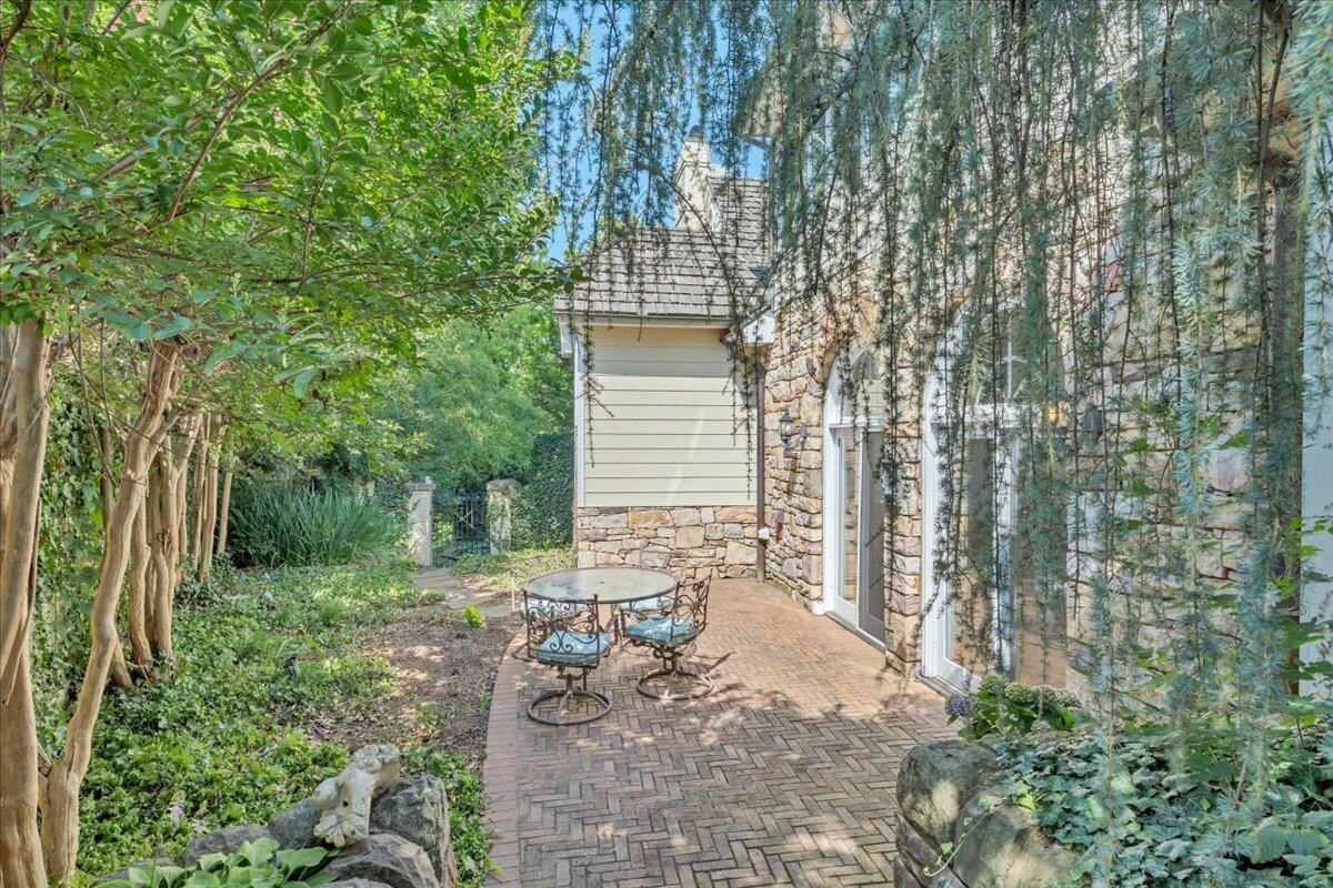 6104 Greyholme LN - Photo 98