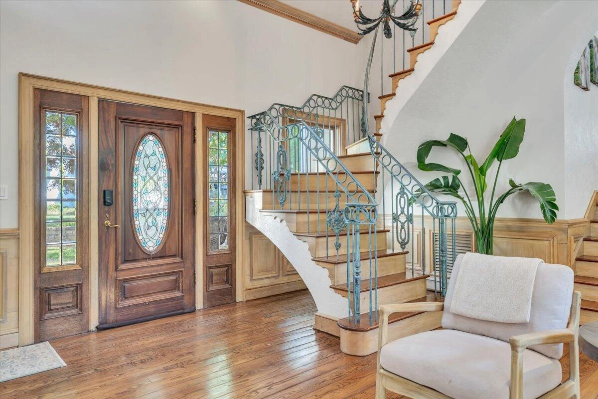 6104 Greyholme LN - Photo 5