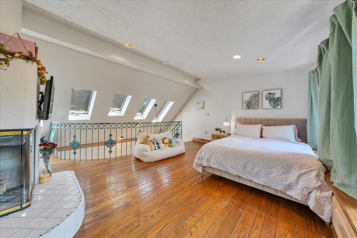 6104 Greyholme LN - Photo 12