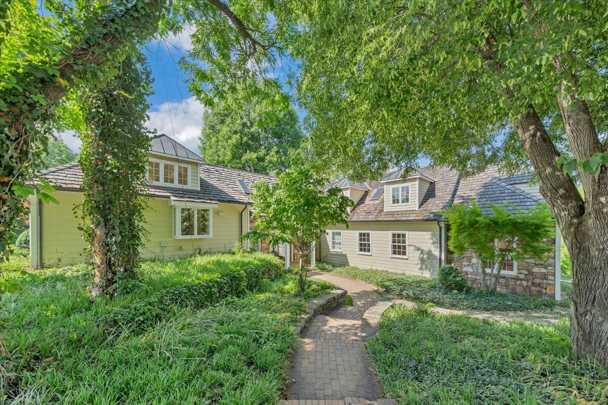 6104 Greyholme LN - Photo 129