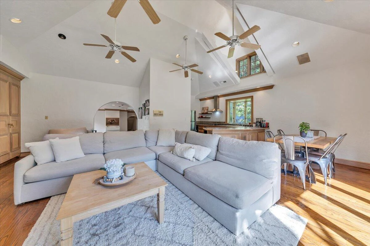 6104 Greyholme LN - Photo 68