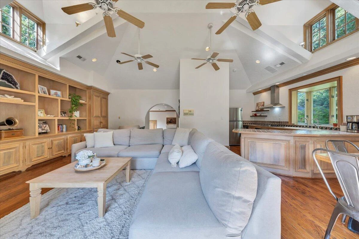 6104 Greyholme LN - Photo 69