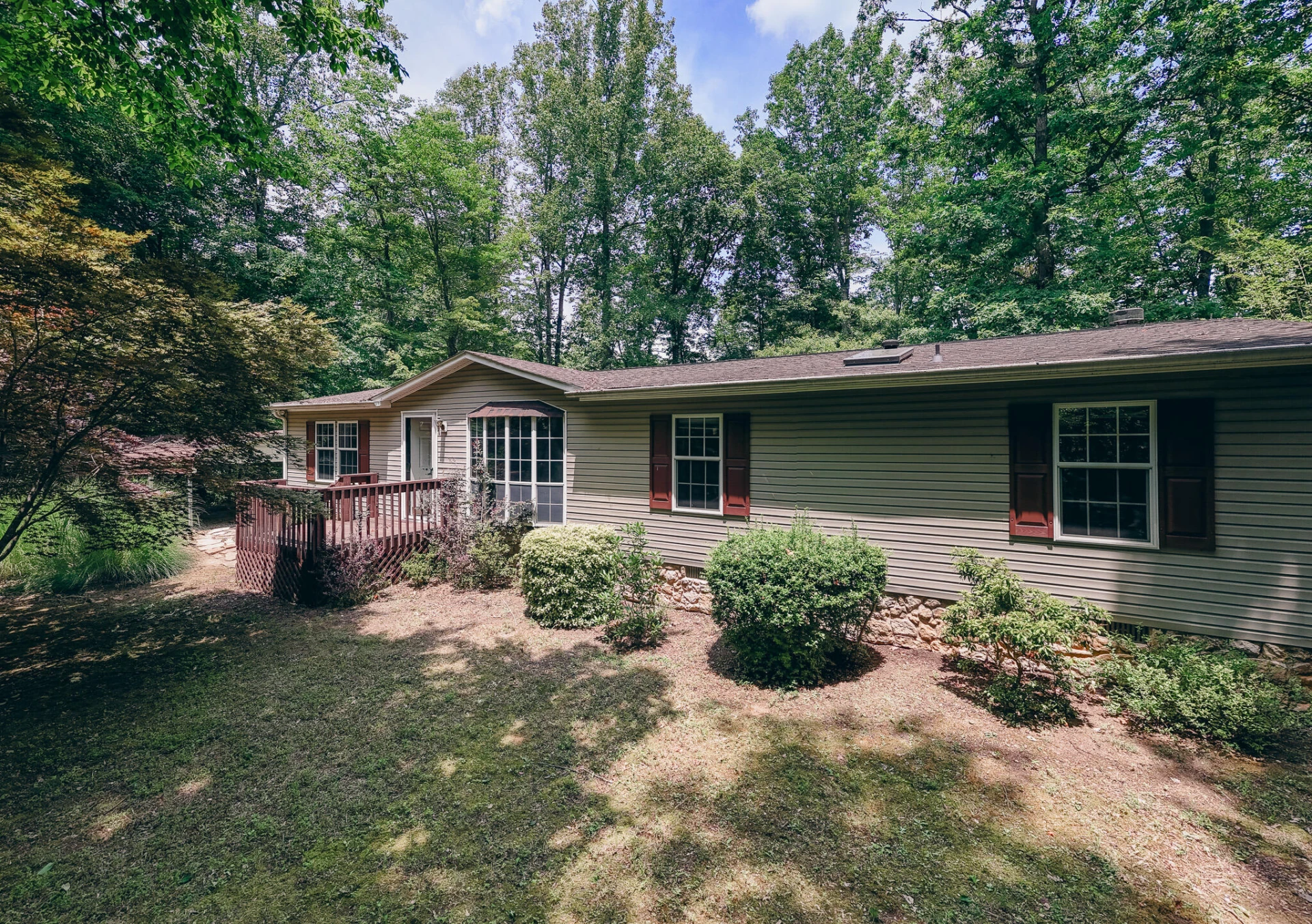 1280 Calvert RD