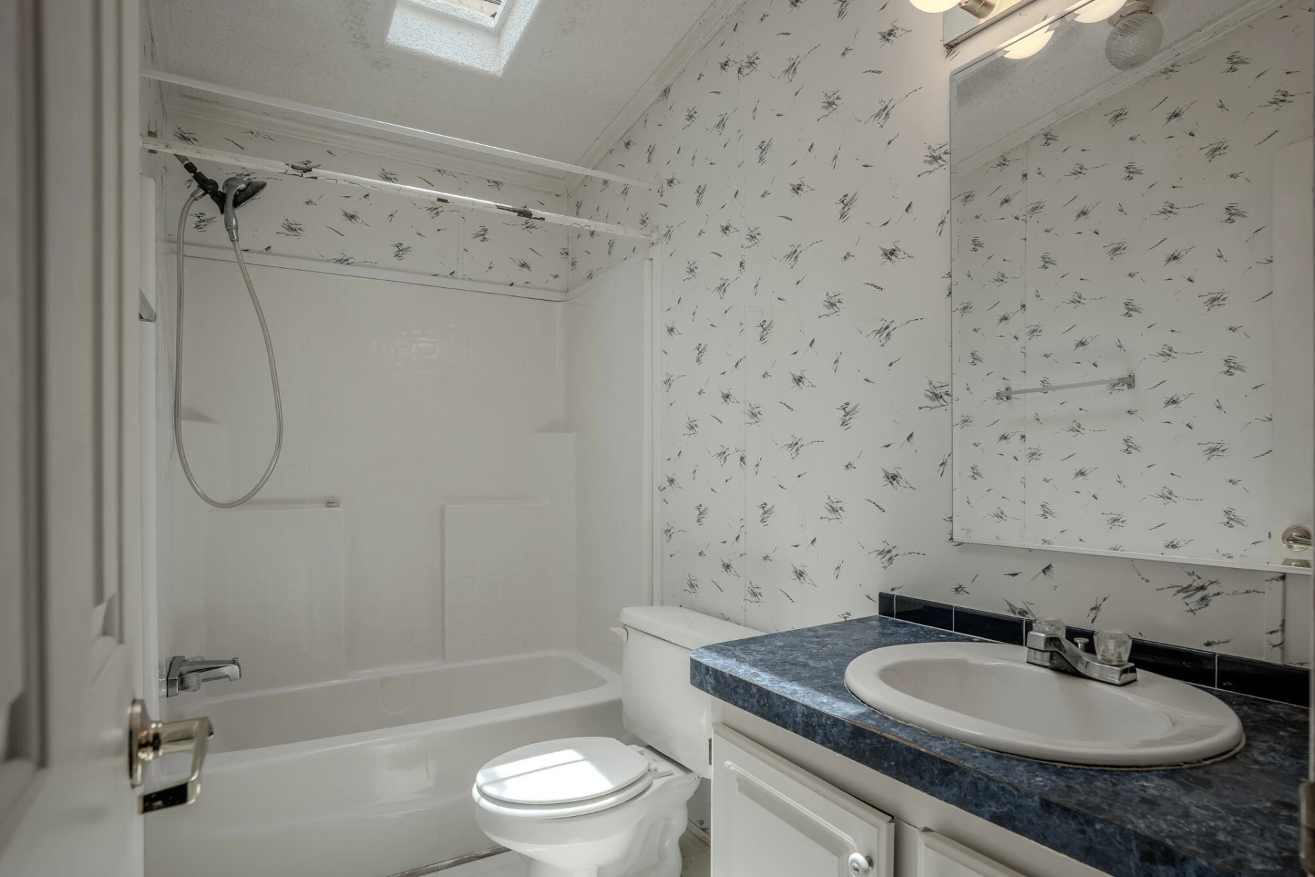 1280 Calvert RD - Photo 20