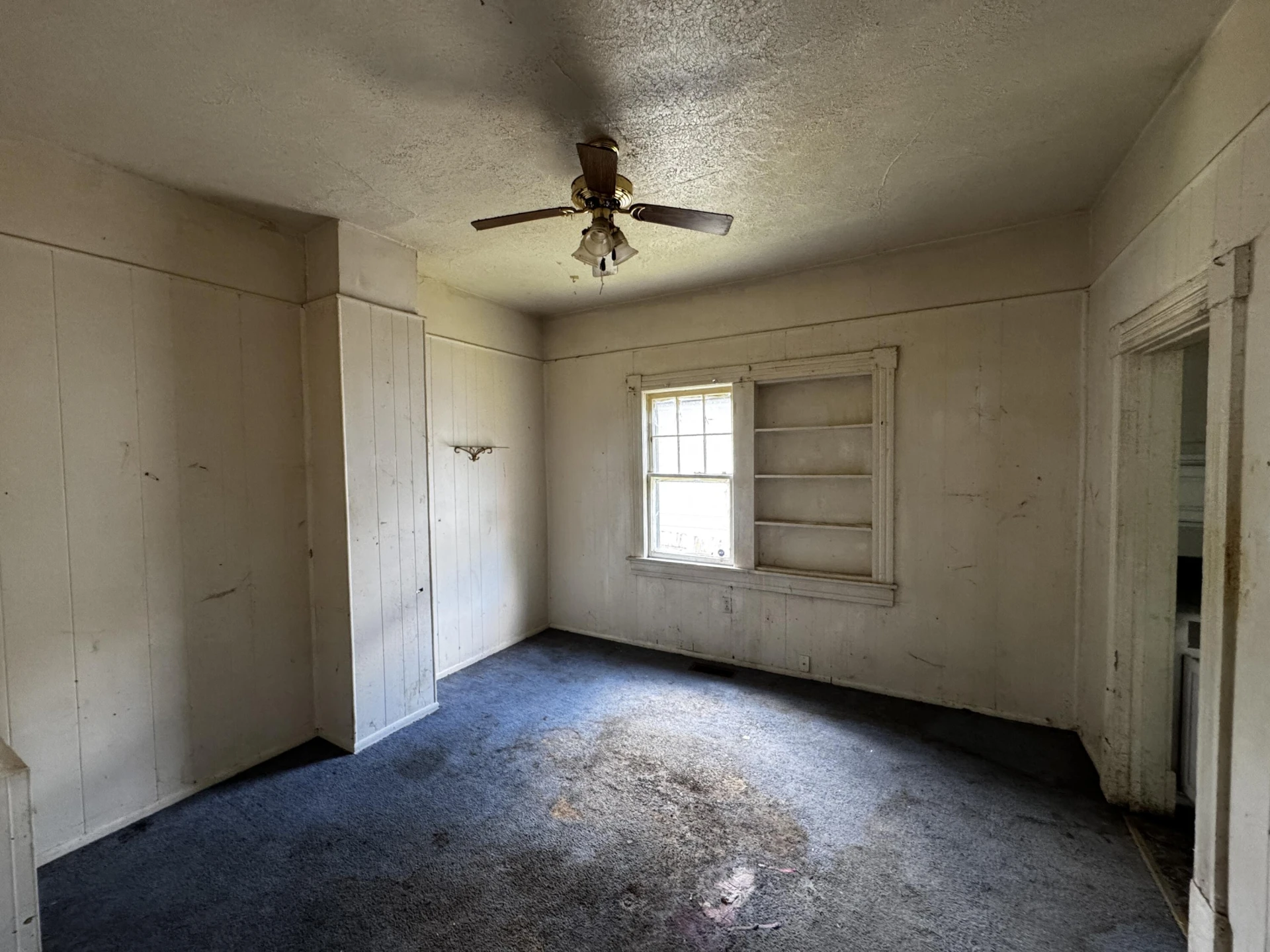 1606 Church AVE SE - Photo 5
